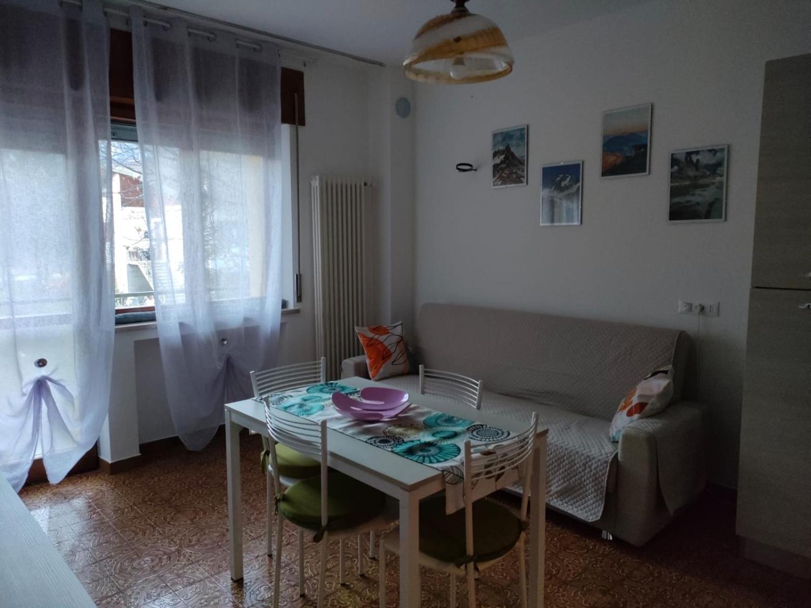 Sunflower Apartment Belluno Esterno foto